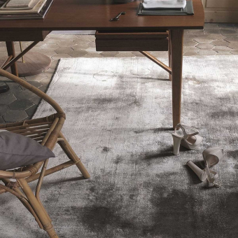 Eberson Platinium Rug