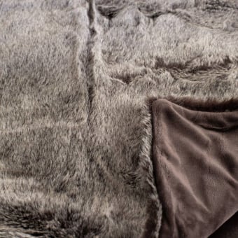 Ours Throw