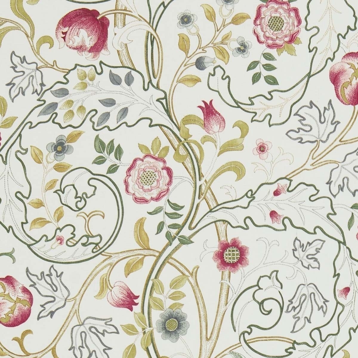 Une housse de fauteuil ornée de roses en tissu - Marie Claire