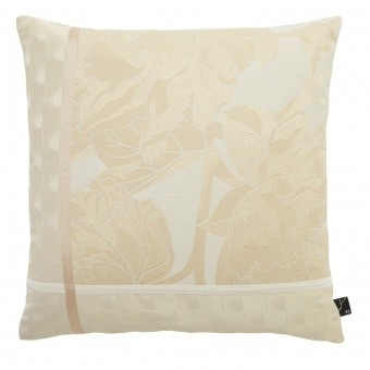 Sakura Pivoine Cushion