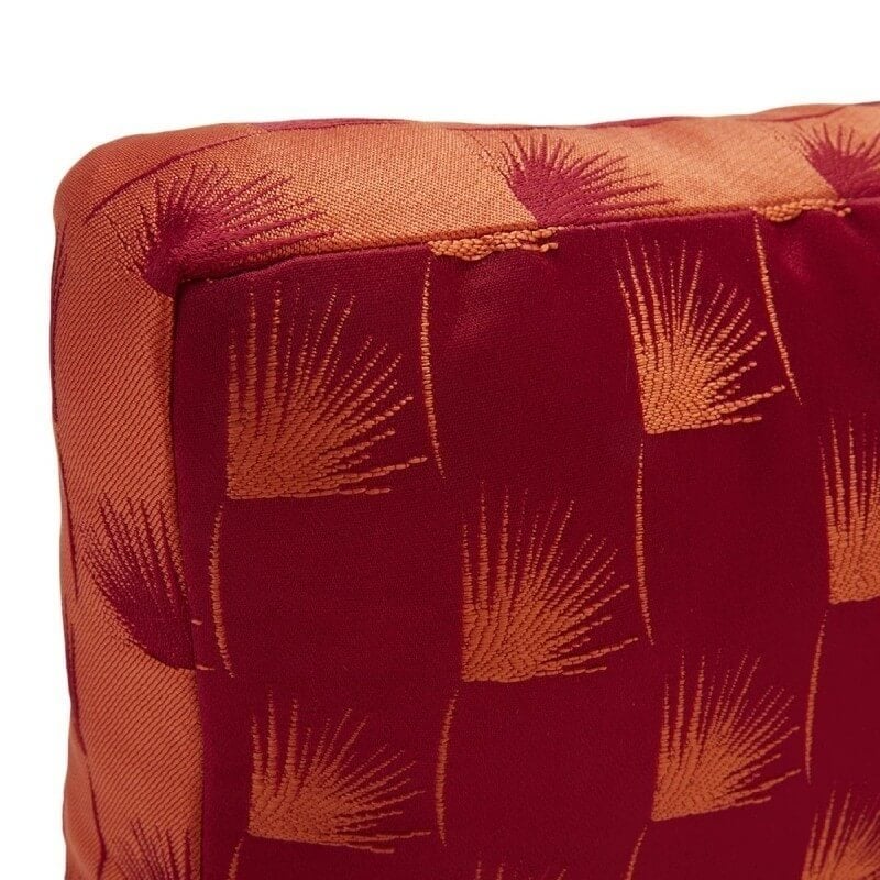 Maiko Kaede Cushion K3 design by Kenzo Takada