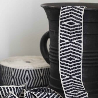 Galon jacquard Themis 76 mm