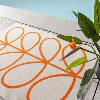 Giant Linear Stem Persimmon in-outdoor Rug