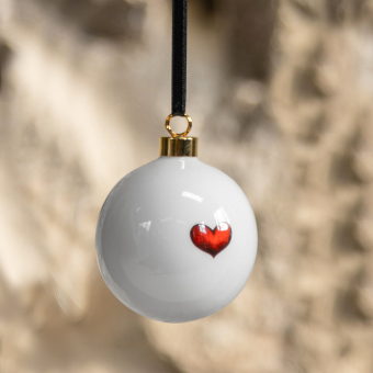 Red Heart Bauble red-on-white Rory Dobner