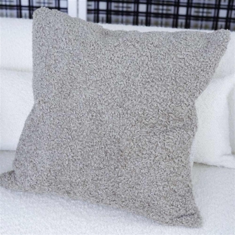 Merelle Cushion