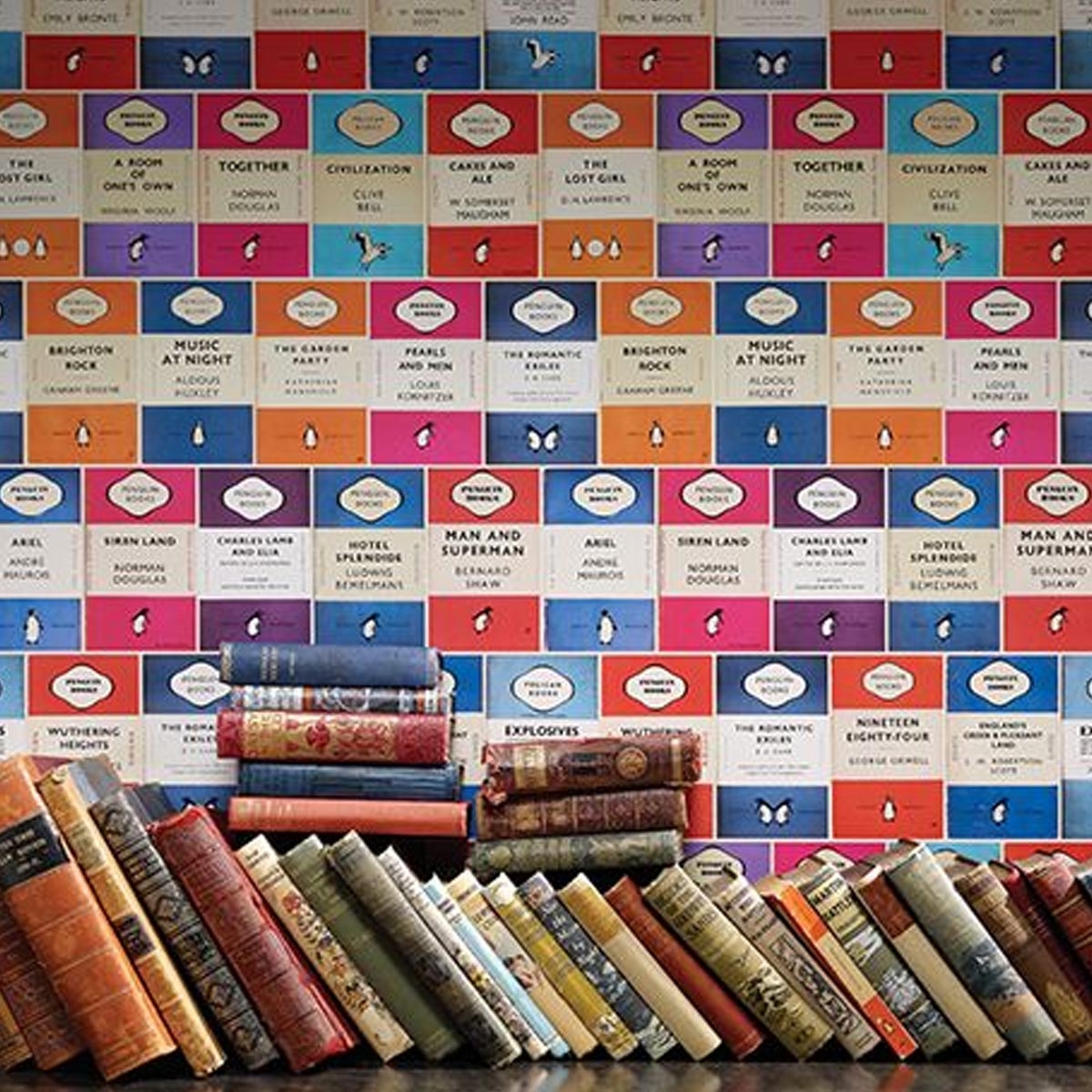 新品　壁紙　輸入品Penguin Books Wallpaper 英国　洋書 Penguin Library Wallpaper - Osborne and Little