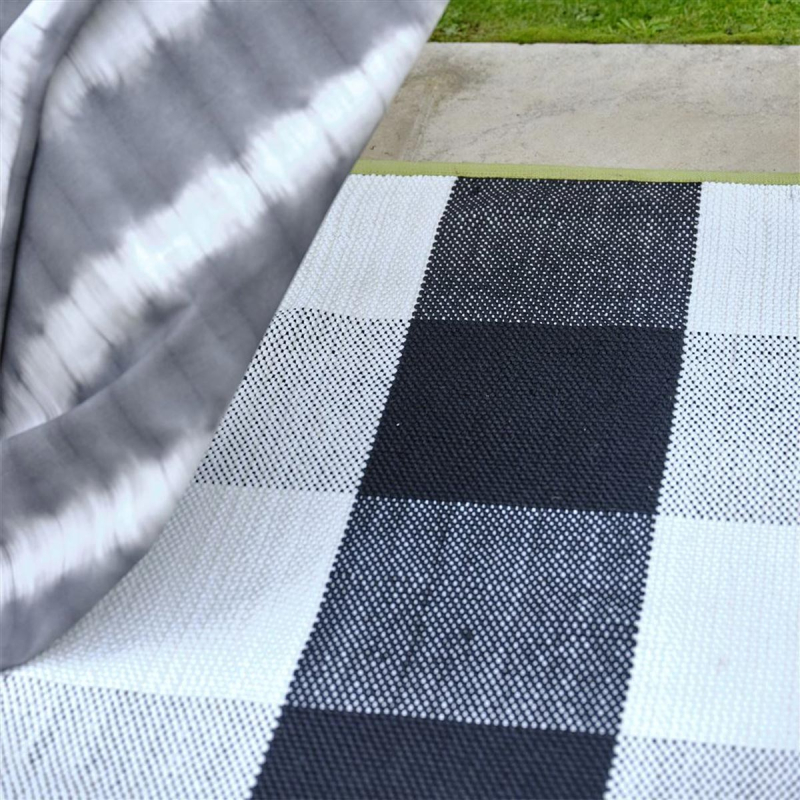 Alfombras Saliya Outdoor negro Designers Guild