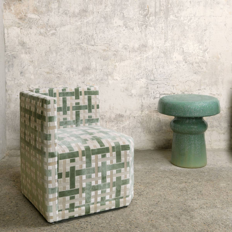Les-Ottomans check-pattern velvet-finish cushion - Neutrals