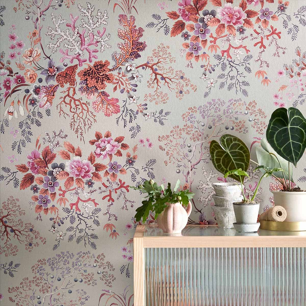 V&A Kilburn's Coral Wallpaper - 1838