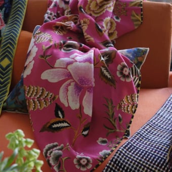 Rose Damas Throw