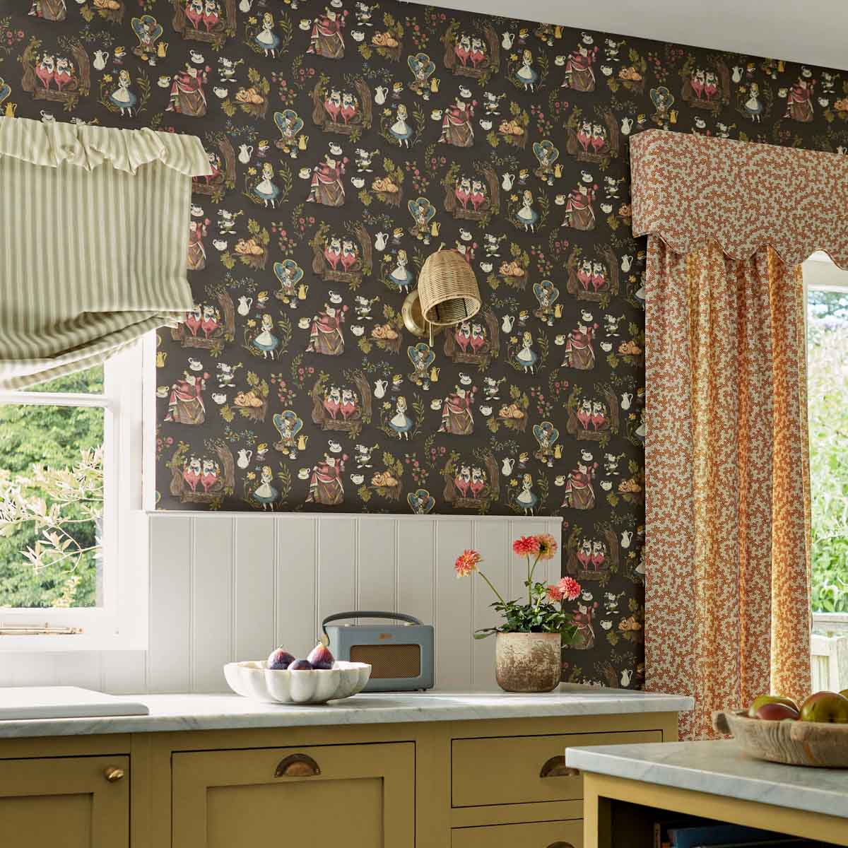 Alice In Wonderland Wallpaper - Sanderson