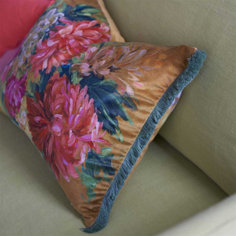 Fleurs d'Artistes Velours Cushion Designers Guild