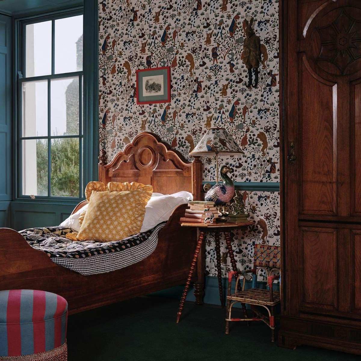 Alice in Wonderland Wallpaper - House of Hackney