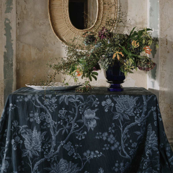 Tela Porcelain Flower