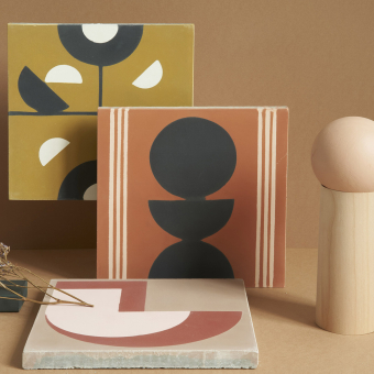 Mobile cement Tile