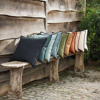 Paris Texas Cushion