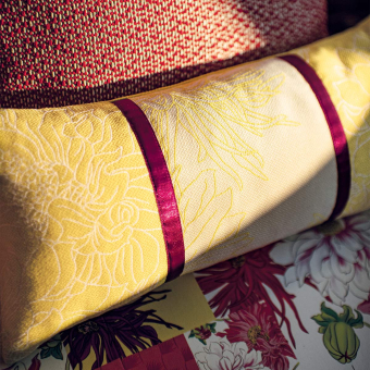 Sumie rectangle Cushion