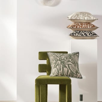 Valarta Cushion