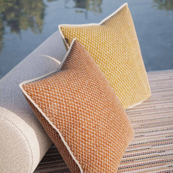 Akumal Cushion