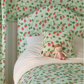 Strawberry Patch Cushion