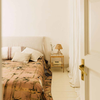 Garzas Tapestry bedspread