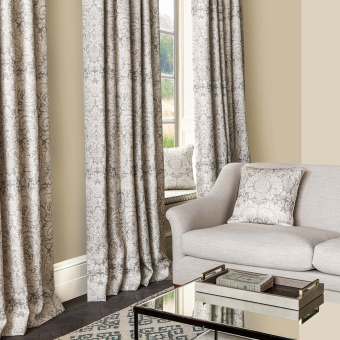 Stoff Queen's Damask