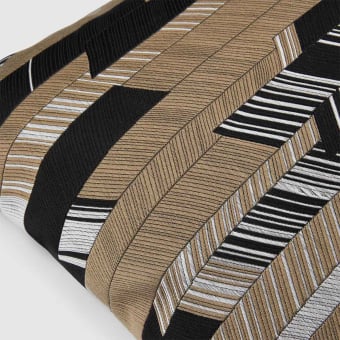 Rafia cushion