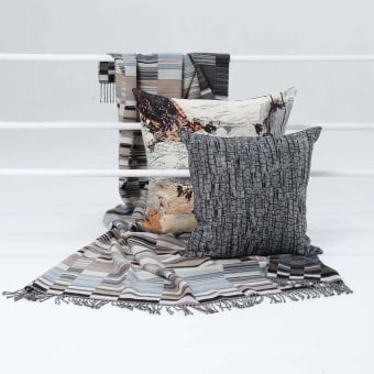 Bark cushion
