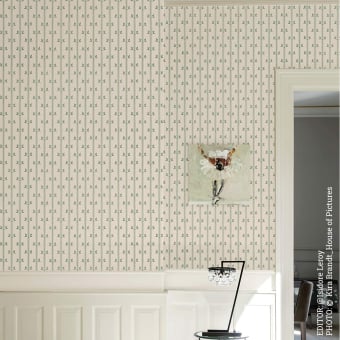 Aurele Stripe Wallpaper