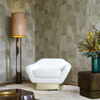 Refraction wall covering