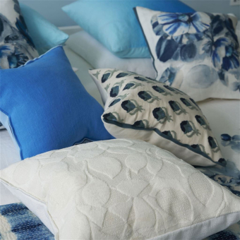 Teasel cushion
