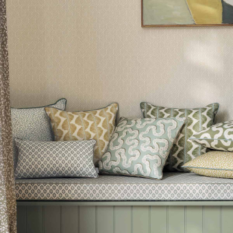 Aubin cushion