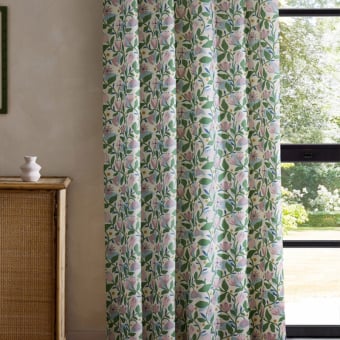 Dancing Daisies Print Fabric