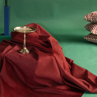 Velours Uni Bordeaux