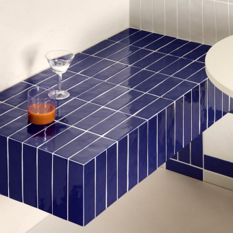 Kimono porcelain stoneware