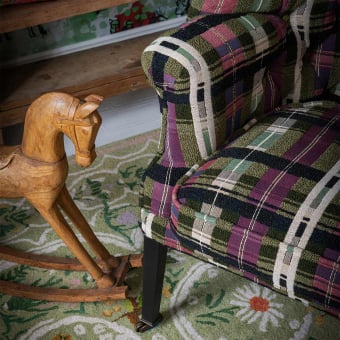 Churchill XL Kerschdorf Armchair – Foliage Plaid