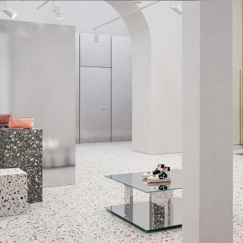 Konvolut von 29 Kartons, 13,05 m² - Keramik-Steinzeug Konfetti W