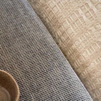 Double-sided linen fabric