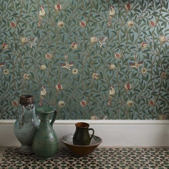 Papel pintado Bird & Pomegranate Turquoise/Coral Morris and Co