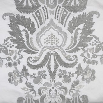 Tessuto brodé Versailles Blanc Nobilis