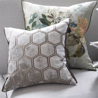 Cuscino Manipur Oyster Designers Guild