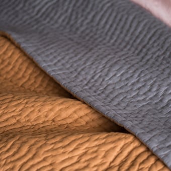Kantha Ochre veil Throw 140x220cm Niki Jones