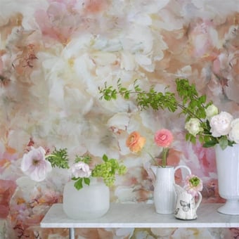 Papel pintado mural panorámico Fleur De Nuit Pale Coral Designers Guild