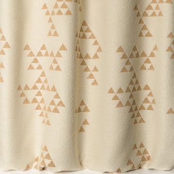 Pyramides Fabric Chalk Nobilis