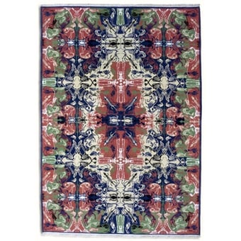 Perished Persian Rug Coral Nodus