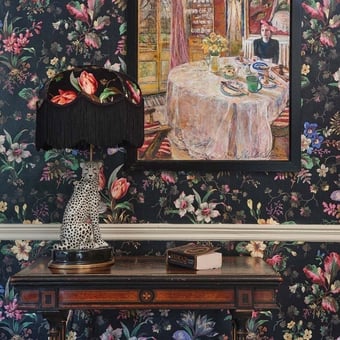 Tulipa Wallpaper Ecru House of Hackney