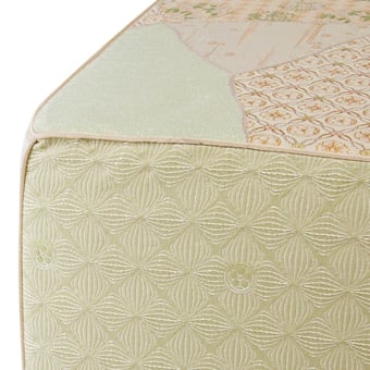 Pouf Sakura Hanatsugi Multicolor/Natural K3 design by Kenzo Takada