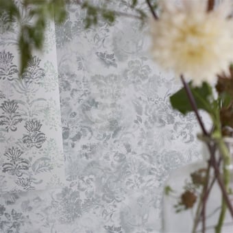 Tarbana Wallpaper Oyster Designers Guild