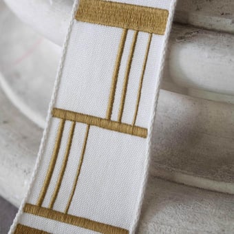Minos 55 mm embroidered Braid Gris/Miel Houlès