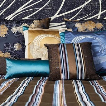 Cuscino Maiko satin Blue K3 design by Kenzo Takada